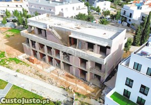 Apartamento T2 Em Tavira Com Piscina E...