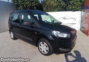 Ford Tourneo 1.5 tdci titanium