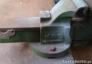 Torno em ferro , mais bancada em ferro