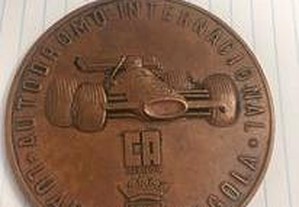 Medalha da Prova 3 (2) Horas Internacionais de Luanda 29/07/1973