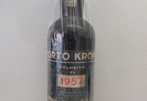 Garrafa de vinho do Porto Krohn 1957