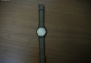 Relógio Swatch, bracelete pele castanha e tecido