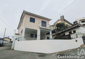 Moradia isolada T4 em Vila Nova de Cerveira e Lovelhe de 130 m2