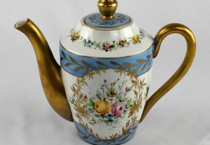 Bule porcelana Artibus, com flores pintado à mão, bico e asa a ouro