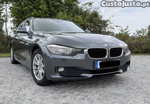 BMW 318 D bom estado CarPlay - 14