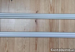 Duas Luminrias Fluorescentes Usadas