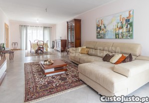 Moradia Isolada V4 em Rio de Loba