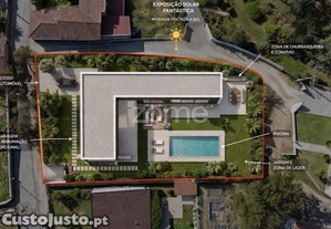 Terreno Com 2000M², Cenário Ideal Para A Casa...