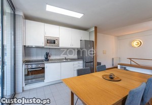 Andar Moradia T4 Triplex C/ Excelentes Acessos...