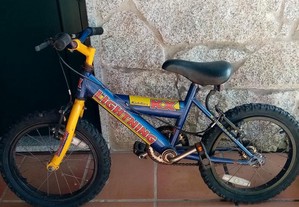 Bicicleta Kiddies KX Lightning - 6 Anos