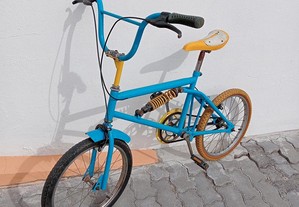 Bicicleta BMX Antiga