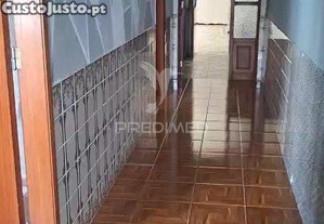 Moradia t3 pronta a habitar na vila de alpiarça, santarém