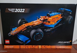 LEGO 42141 McLaren Fórmula 1, Primeira edição, versão Pirelli