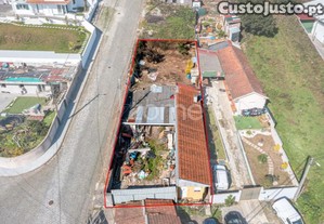 Moradia Térrea T3 Com Terreno Em Argoncilhe