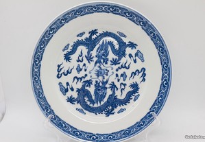 Raro Prato Porcelana Chinesa decorado com Dragões