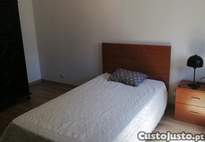 Quarto  com varanda para menina.