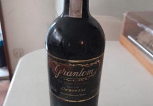 Garrafas vinho tinto (reserva 1999) Grantom
