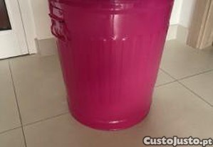Lixeira em aço cor-de-rosa dimensão 40,5cmx34,5cm