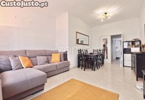 Apartamento T2+1 Em Silves Com Lugar De Garagem...