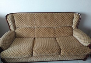 Conjunto de sofás (sofá cama+2 individuais)