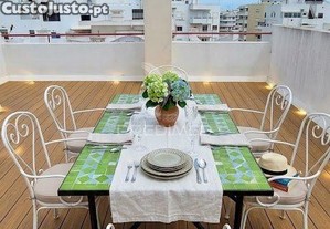 Quarteira - apartamento com terraço próximo da praia