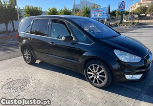 Ford Galaxy Ghia - 08