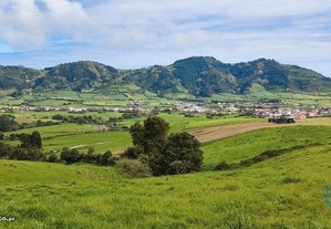 Terreno Agrícola em Açores de 13930,00 m²