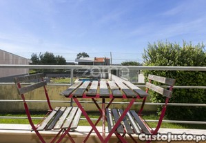 Apartamento T1 Com Piscina - Madalena