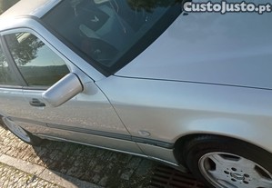 Mercedes-Benz C 220 D (202 121)