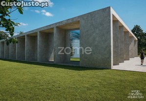 Lote De Terreno Com 2.500 M2 Apto Para...