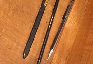 3 canetas de 2 cores , antigas
