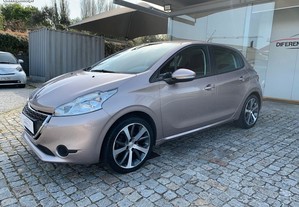 Peugeot 208 1.4 hdi active