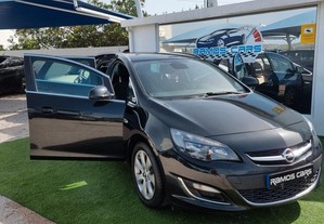 Opel Astra Sports Tourer - 15