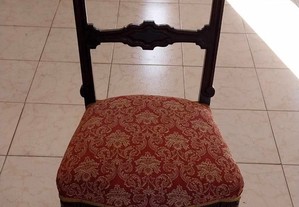 Original Cadeira Séc. XIX em Madeira de Murta. RESTAURADA