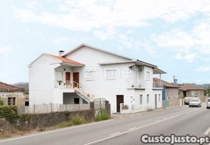 Moradia 2 Pisos Com Terreno Viatodos Barcelos