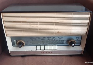 Rádio Antigo "Philips"