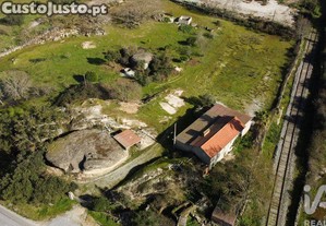 Quinta em Santiago Maior de 80,00 m²