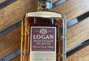 Garrafa de Whisky Logan Heritage Blend