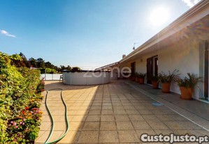 Moradia Individual T5 Em Outeiro Maior, Vila Do...