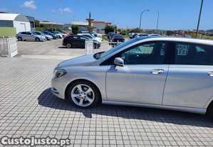Mercedes-Benz B 180 180 Cdi - 12