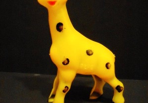 PEPE - 1 girafa antiga em plástico