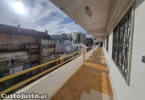 Apartamento duplex na costa da caparica