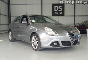 Alfa Romeo Alfa 6 Giulietta - 15