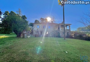 Casa T4 em Antas e Abade de Vermoim de 365,00 m