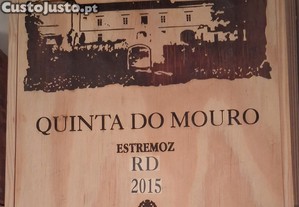 Quinta do Mouro Rotulo Dourado Tinto 2015 Cx de 3 Garrafas