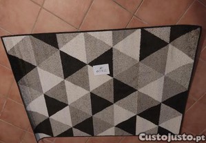 Tapete LALLEE. Modelo: BRAVO Bra300 120x70 cm