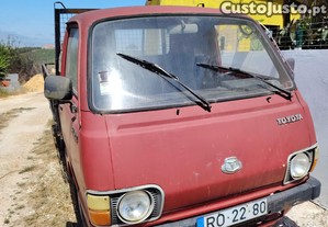 Toyota HiAce Lh11