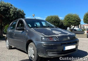 Fiat Punto 1.2 - 01