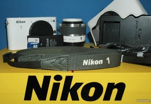 Nikon 1 J2 - Como nova