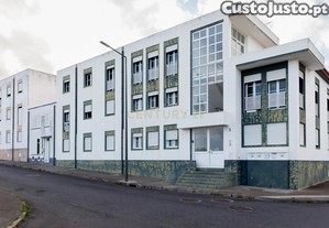 Apartamento T3 em Ponta Delgada com Vista para a Cidade